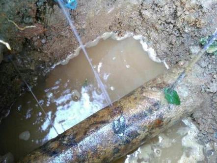 赤城楼顶漏水维修公司分享下漏水检测的原理
